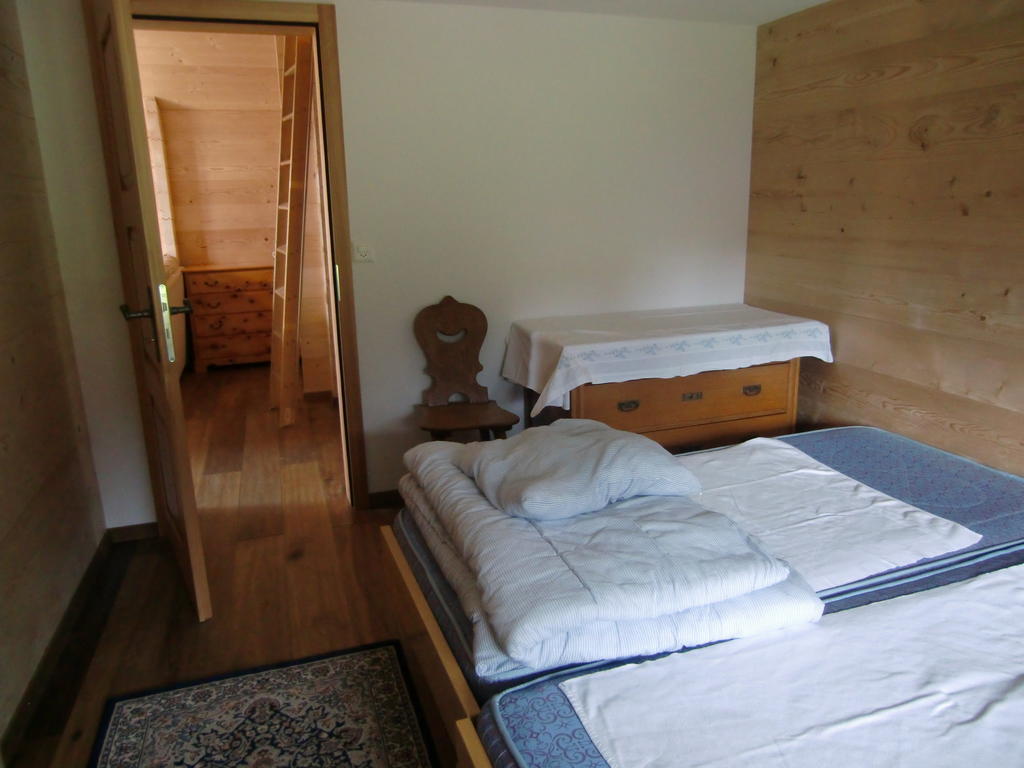 Chalet Valaisia Ридеральп Номер фото